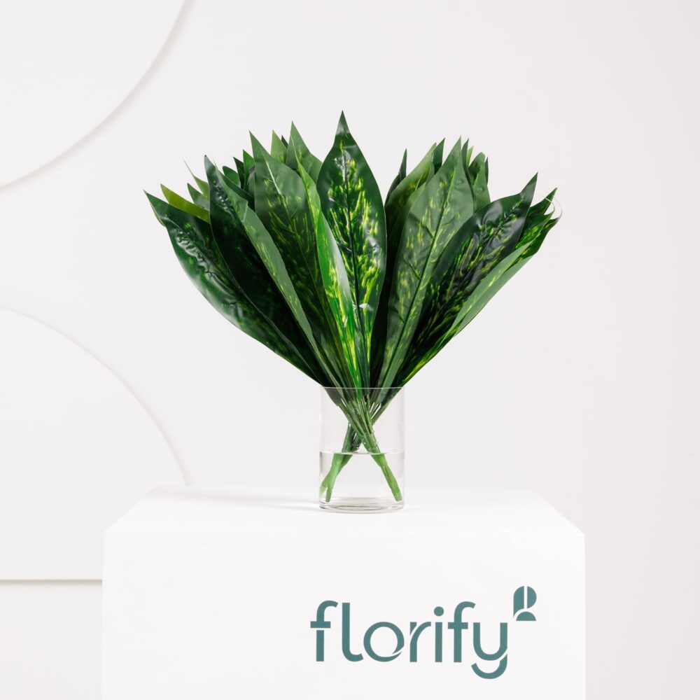 Tropical Leaf Spray