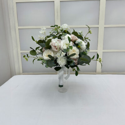 Bridal Bouquet (with Ribbon) Etta